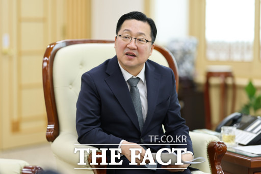 내년 시정 방향을 설명하는 이장우 대전시장 / 대전시 제공