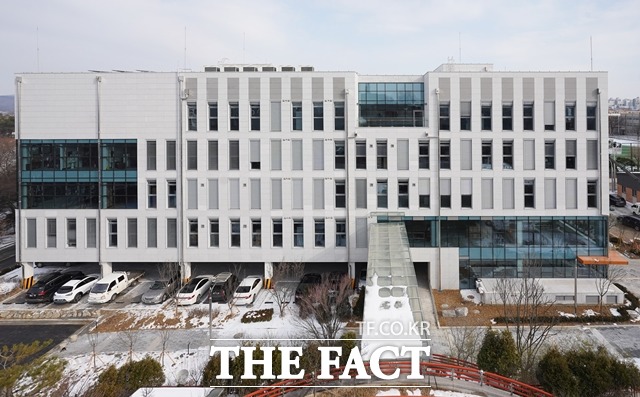 아산시의회가 지난28일 신청사 이전을 완료하고 독립 청사시대 문을 열었다. 안산시의회 청사 모습. / 아산시의회 제공