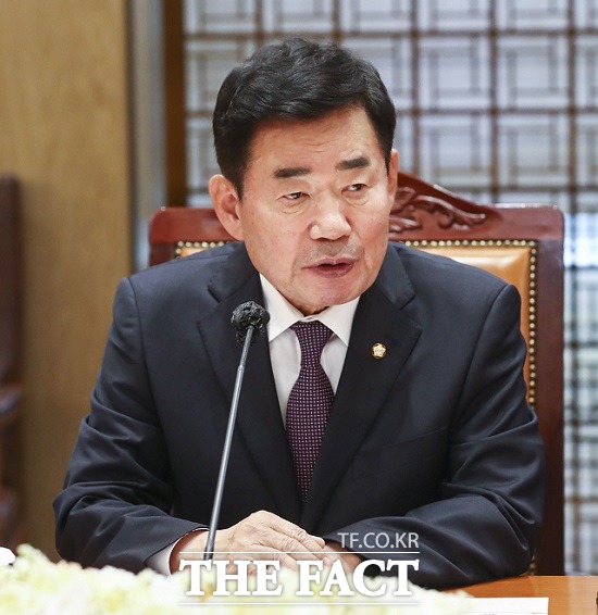 김진표 국회의장이 1일 신년사에서 2023년을 창신(創新)의 해로 정하고 우리 사회에 새로운 희망을 만들기 위해 혼신의 노력을 다하겠다고 다짐했다. /남윤호 기자