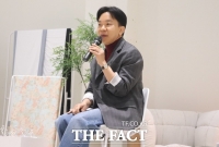  시몬스 침대, 임원진 연봉 자진 삭감…직원 연봉은 ↑