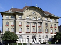  스위스 중앙은행 116년 역사 최대 손실....1320억 스위스프랑(약 178조 원)