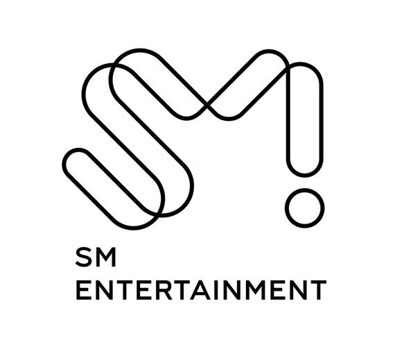 SM엔터테인먼트가 글로벌 유수의 자문기관들과 함께 글로벌 기업들의 이사회 구조를 검토, 최적화된 이사회 구조를 도입하기로 했다. /SM 로고