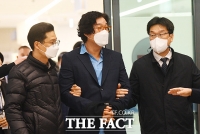  '쌍방울 의혹' 김성태 13시간 조사…구속영장 청구 임박