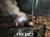  천안서 운행 중이던 택시에 불… 인명 피해 없어