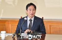  이복현 금감원장 '보험사, 무리한 외형확장보다 시장 안정에 힘써달라'