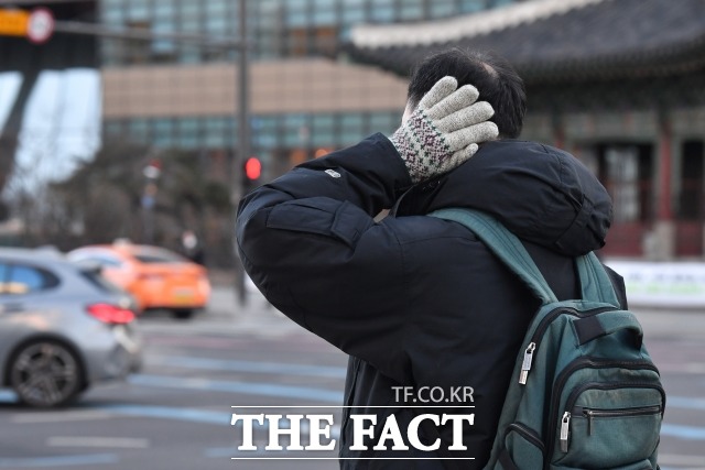 절기상 봄을 알리는 입춘인 4일은 아침최저기온이 –12까지 떨어지고 추위가 이어지겠다. /박헌우 기자