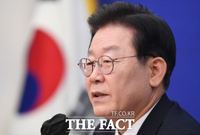 이재명 더불어민주당 대표가 이상민 행정안전부 장관 탄핵소추안을 두고 이번 탄핵안은 끔찍한 참사 앞에서도 반성하지 않는 윤석열 정권의 비상식과 무책임을 바로잡는 첫걸음이다라고 말했다. /이새롬 기자