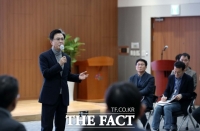  김태흠 충남지사 '30% 발탁 인사 못지켜 유감… 시스템 개선'