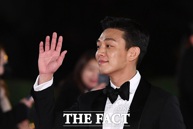 배우 유아인의 프로포폴 투약 혐의를 수사하는 경찰이 서울 일대 성형외과를 압수수색했다./더팩트 DB