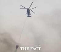  강원도 철원 용화 사격장 산불...헬기 4대 투입 진화 완료