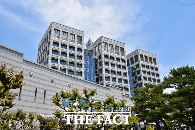 진주시청 전경 / 진주시