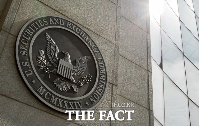 미국 증권거래위원회(SEC)가 권도형 테라폼랩스 대표를 암호자산 증권 사기 혐의로 기소했다. 미국 워싱턴주 SEC. /AP.뉴시스