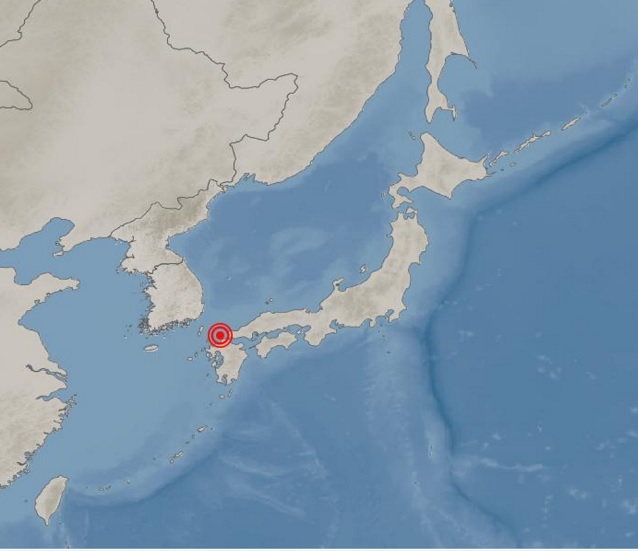 17일 오후 7시 38분(한국시간) 일본 규슈 후쿠오카 북쪽 57㎞ 해역에서 4.3 규모의 지진이 발생했다. /기상청