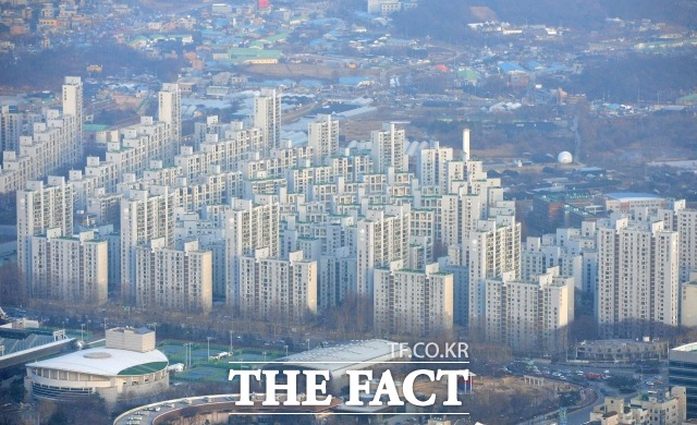 총 5540세대에 달하는 서울 송파구 올림픽선수촌기자촌 아파트가 재건축 안전진단을 통과했다. /더팩트 DB