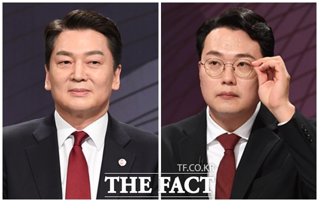 안철수(왼쪽)·천하람 국민의힘 당대표 후보가 22일 서울 여의도 KBS 본관에서 열린 TV 토론회에서 신경전을 벌였다. /이새롬 기자