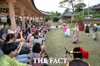  강진군, 청자축제 수많은 인파 '연일 대박'