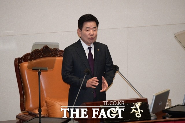 김진표 국회의장은 27일 양곡관리법 개정안에 대해 여야 합의를 호소했다. 지난 2일 임시국회 개회식에서 개회사하는 김 의장. /남윤호 기자