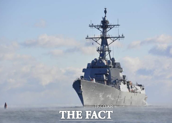 저고도와 고고도 탄도미사일 요격능력을 동시에 갖춘 미 해군 알리버크급 이지스 구축함 라파엘 페랄타함이 최근 제주항에 입항했다가 떠난 것으로 알려졌다. /미해군
