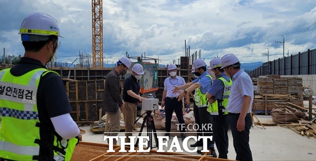 건설현장 스마트안전장비 설치 모습 / 국토안전관리원