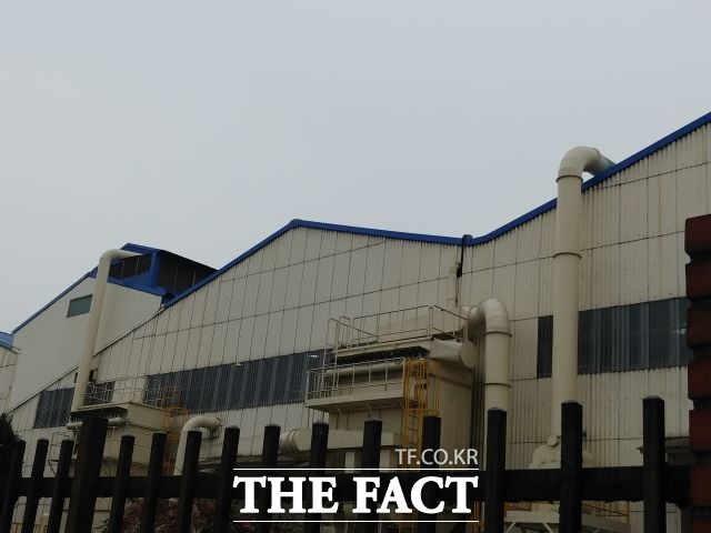 8일 원주시는 지난해 원주시 연간 수출액은 1037백만 달러로 사상 최고치를 기록했다고 밝혔다. 사진은 문막공단/원주=서백 기자