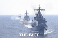  '서해수호 다짐'··· 해군, 대규모 해상기동훈련 실시 [TF사진관]