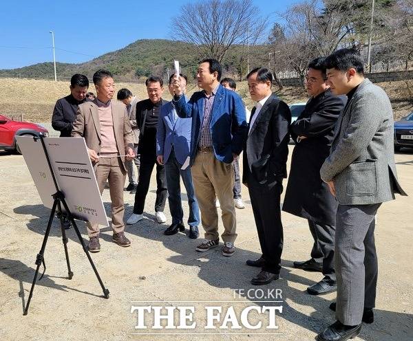 충북 청주시의회 행정문화위원회는 22일 공유재산 관리 계획안 심사를 위한 현장 사전 방문을 했다. /청주시의회