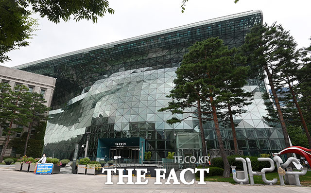 서울시가 주요 도시 금융경쟁력을 측정하는 대표 지수인 국제금융센터지수(GFCI 33)에서 10위권 재진입에 성공했다./남용희 기자