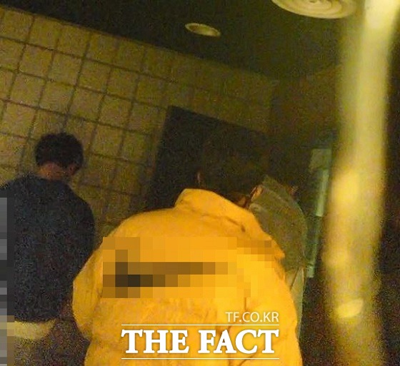 지난해 2월 초쯤 서울 강남에 있는 클럽 화장실에서 20대들이 마약을 투약하고 있다. /부산경찰청