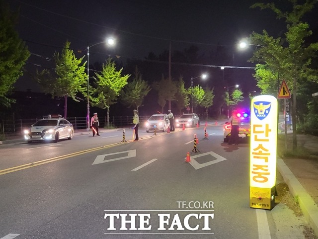 전북경찰청이 오는 31일 밤부터 음주운전 일제단속을 실시한다고 예고했다. /더팩트DB