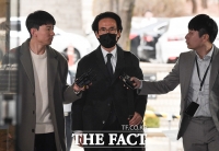 [속보] '횡령·배임 혐의' 조현범 한국타이어 회장 구속기소