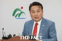  김영환 충북지사 “옥천 산불 현장, 안 간 게 옳았다”