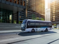  현대차 고속형 대형버스 '유니버스 수소전기버스' 출시