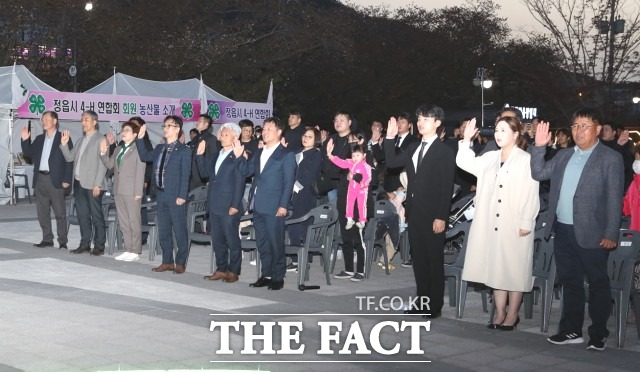 이학수 정읍시장은 “이번 행사를 통해 정읍시 4-H의 역사를 재정립하고 재도약을 다짐하는 계기가 됐길 바란다”며 “앞으로도 농업 농촌의 새로운 희망과 비전을 제시할 미래농업의 인재로 성장할 수 있도록 노력해달라”고 말했다. / 정읍시