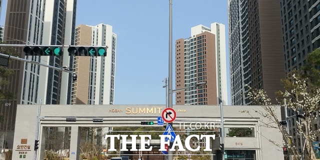 지난 6일부터 입주가 시작된 호반써밋 용산 그랜드파크 전경. / 대전=라안일 기자
