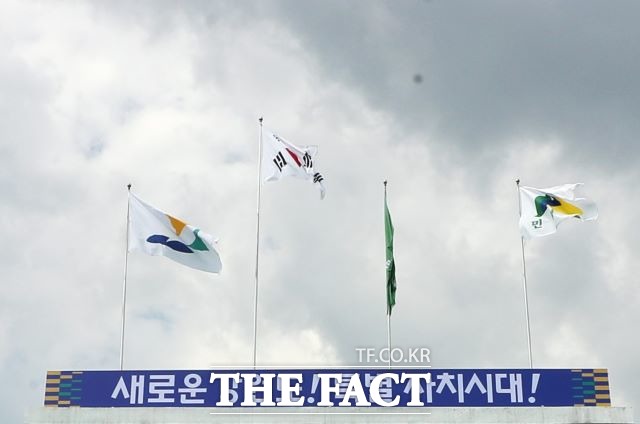 14일 강원도와 홍천군은 오는 14일 홍천군청에서 ㈜케이오비에이와 65억 규모 투자협약을 체결한다고 밝혔다.