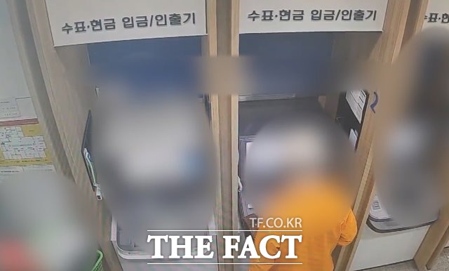 제주서 자신을 요양원 병원장으로 사칭, 치매노인에게 접근한 뒤 수천만원을 갈취한 60대가 경찰에 붙잡혔다./서귀포경찰서