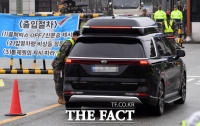  [현장FACT] BTS 제이홉 신병교육대 입소…아미들 배웅받으며 조용히 (영상)