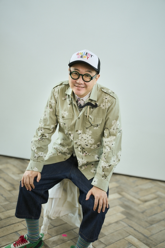 이원석 감독은 관객들에게 새로운 느낌을 선사할 수 있는 작품을 만들고 싶었다고 킬링 로맨스를 설명했다. /롯데엔터테인먼트