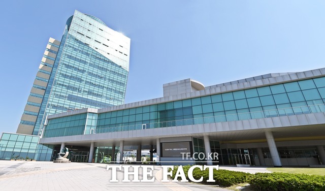 한국농수산식품유통공사 본사 전경 / aT