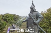  아산시, 신정호 이순신 동상 앞에서 탄신주간 선포