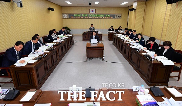 충북 청주시의회 예산결산특별위원회는 지난 24일부터 25일까지 이틀 동안 제78회 청주시의회 회기 중 2023년 제1회 추가경정예산안을 심사했다. /청주시의회