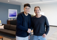  이승건 토스 대표, 페이팔 회장 만난 이유는?