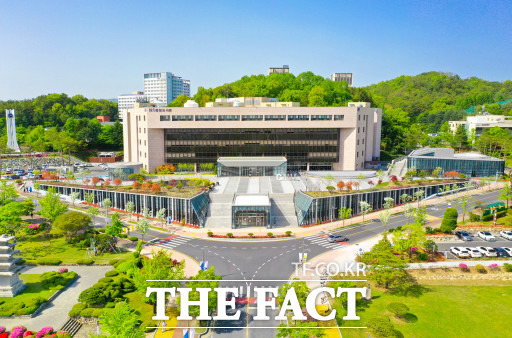 충남대학교는 교육부와 과학기술정보통신부의 2023년도 실험실 특화형 창업선도대학(2단계)사업 단독형 주관기관에 대학 창업지원단이 선정됐다. / 충남대