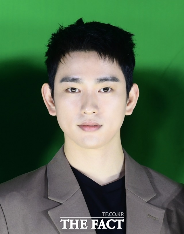 박진영은 오는 8일 군복무를 이행하기 위해 입대할 예정이다. /더팩트 DB