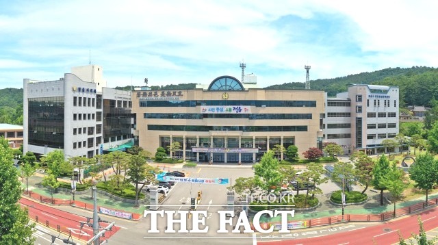 정읍시 관계자는 “공중위생서비스평가는 영업장의 서비스 질적 향상 유도와 함께 정읍시에 대한 이미지 향상 효과까지 있다”며 “공정한 평가를 실시하고 지속적으로 지도 · 관리하겠다”고 말했다. / 정읍시