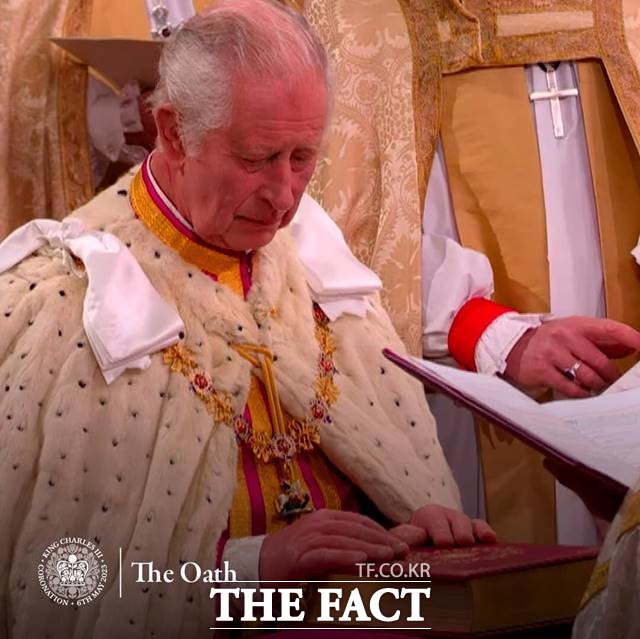 찰스 3세(74)가 6일 영국 국왕으로 공식 즉위했다. /영국 왕실 공식 페이스북