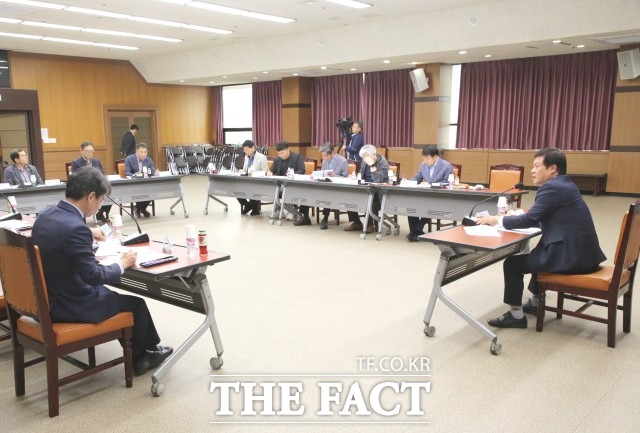 이학수 위원장은 “우금티기념사업회 혁명 대상 수상이 동학농민혁명이 정읍만이 아닌 전국, 나아가 세계사적 혁명으로 위상을 높임은 물론 국민 모두가 동학농민혁명을 바로 알고 혁명의 의의를 되새기는 계기가 될 것”이라고 밝혔다. / 정읍시