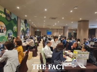  하동세계차엑스포 해외바이어 수출상담회…1200만 달러 수출 협약