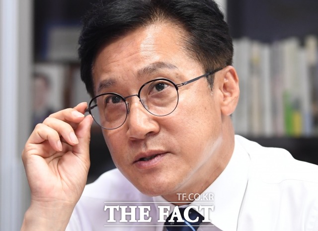 신영대 의원은 김남국 의원의 코인 사태를 계기로 국회가 자정의 노력을 기울어야 한다는 취지의 견해를 밝혔다. /이새롬 기자