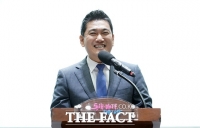  오신환 정무부시장 퇴임…오세훈 '판단력·신속함에 감탄'